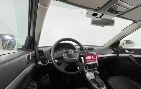 Skoda Octavia, 2012 год, 680 000 рублей, 9 фотография