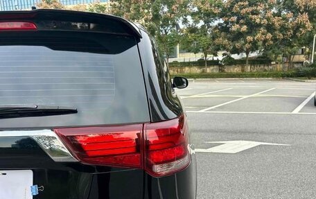 Mitsubishi Outlander III рестайлинг 3, 2021 год, 1 930 469 рублей, 8 фотография