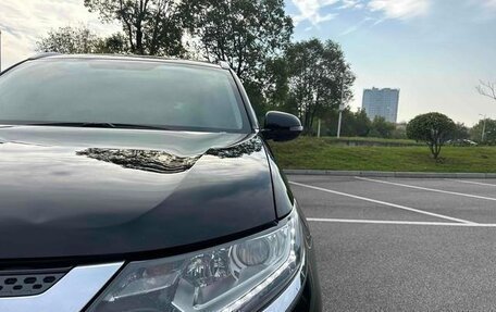 Mitsubishi Outlander III рестайлинг 3, 2021 год, 1 930 469 рублей, 9 фотография