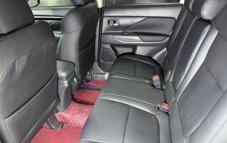 Mitsubishi Outlander III рестайлинг 3, 2022 год, 2 060 469 рублей, 11 фотография