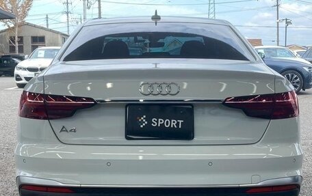 Audi A4, 2022 год, 2 204 555 рублей, 7 фотография