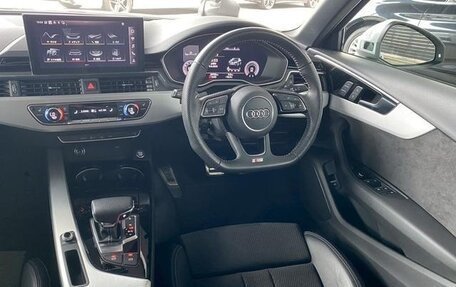 Audi A4, 2022 год, 2 204 555 рублей, 12 фотография