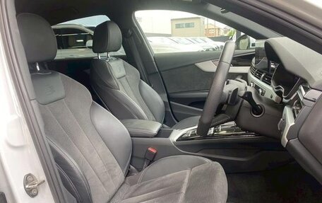 Audi A4, 2022 год, 2 204 555 рублей, 14 фотография