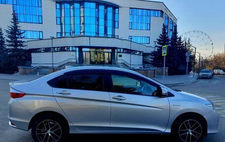 Honda Grace I, 2016 год, 975 000 рублей, 6 фотография