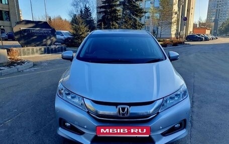 Honda Grace I, 2016 год, 975 000 рублей, 2 фотография