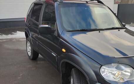 Chevrolet Niva I рестайлинг, 2010 год, 405 000 рублей, 2 фотография