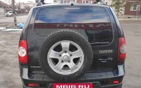 Chevrolet Niva I рестайлинг, 2010 год, 405 000 рублей, 8 фотография