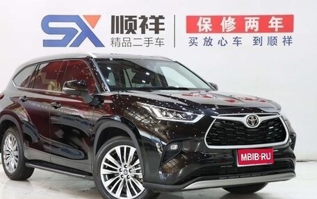 Toyota Highlander, 2024 год, 5 320 469 рублей, 1 фотография
