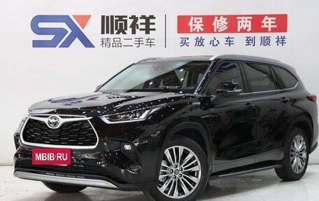 Toyota Highlander, 2024 год, 5 320 469 рублей, 3 фотография