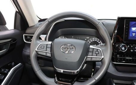 Toyota Highlander, 2024 год, 5 320 469 рублей, 16 фотография