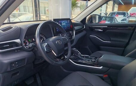 Toyota Highlander, 2024 год, 5 390 469 рублей, 12 фотография