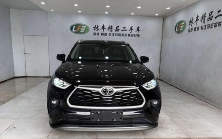Toyota Highlander, 2023 год, 5 210 469 рублей, 2 фотография