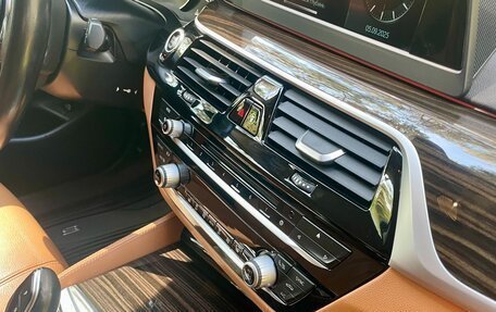 BMW 5 серия, 2018 год, 3 800 000 рублей, 16 фотография