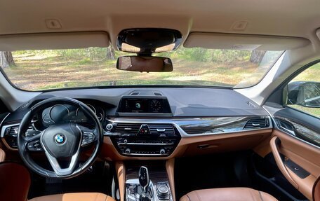 BMW 5 серия, 2018 год, 3 800 000 рублей, 15 фотография