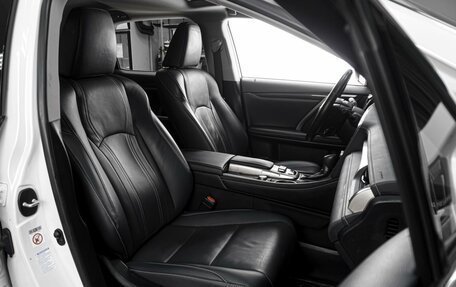 Lexus RX IV рестайлинг, 2019 год, 5 449 000 рублей, 10 фотография