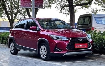 Toyota Yaris XP150 рестайлинг, 2022 год, 930 000 рублей, 1 фотография