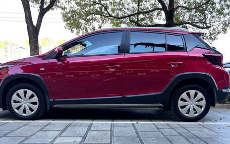 Toyota Yaris XP150 рестайлинг, 2022 год, 930 000 рублей, 6 фотография