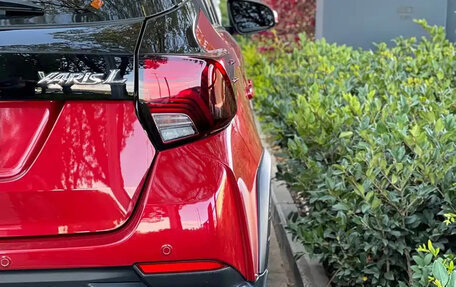 Toyota Yaris XP150 рестайлинг, 2022 год, 930 000 рублей, 9 фотография