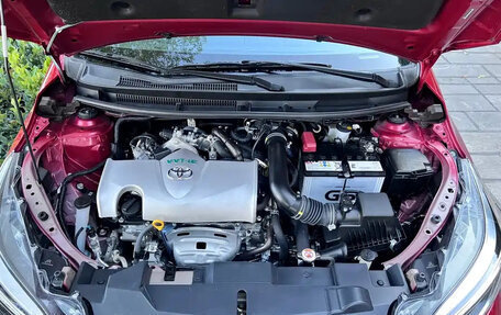 Toyota Yaris XP150 рестайлинг, 2022 год, 930 000 рублей, 12 фотография