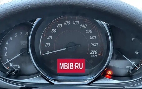 Toyota Yaris XP150 рестайлинг, 2022 год, 930 000 рублей, 18 фотография