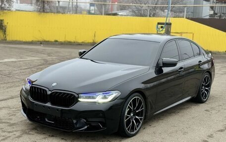 BMW 5 серия, 2017 год, 2 850 000 рублей, 3 фотография