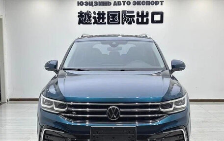 Volkswagen Tiguan II, 2022 год, 2 900 000 рублей, 1 фотография