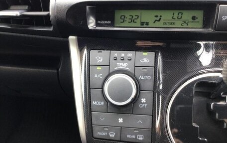 Toyota Wish II, 2016 год, 1 330 000 рублей, 11 фотография