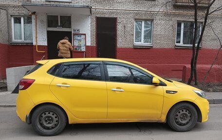 KIA Rio III рестайлинг, 2015 год, 430 000 рублей, 2 фотография