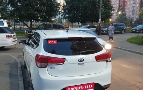KIA Rio III рестайлинг, 2015 год, 430 000 рублей, 8 фотография