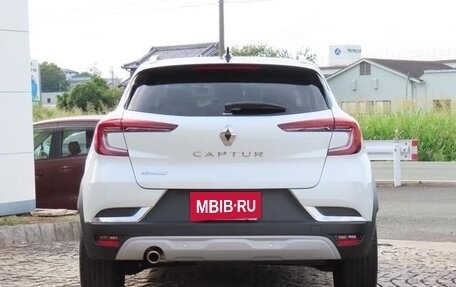 Renault Captur II, 2022 год, 1 200 000 рублей, 5 фотография