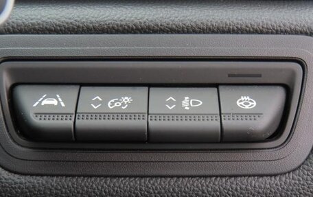 Renault Captur II, 2022 год, 1 200 000 рублей, 13 фотография