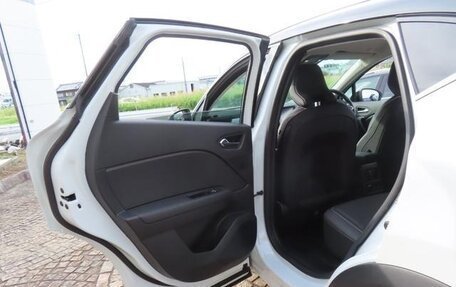 Renault Captur II, 2022 год, 1 200 000 рублей, 24 фотография