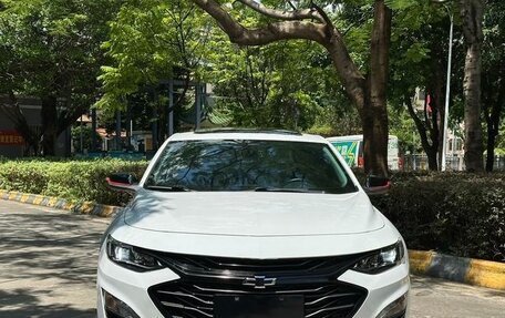 Chevrolet Malibu IX, 2022 год, 1 160 500 рублей, 2 фотография