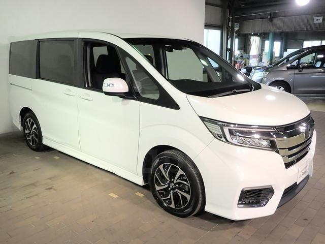 Honda Stepwgn V рестайлинг, 2021 год, 1 600 000 рублей, 1 фотография