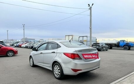 Hyundai Solaris II рестайлинг, 2015 год, 959 000 рублей, 4 фотография