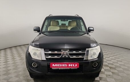 Mitsubishi Pajero IV, 2011 год, 1 985 000 рублей, 2 фотография