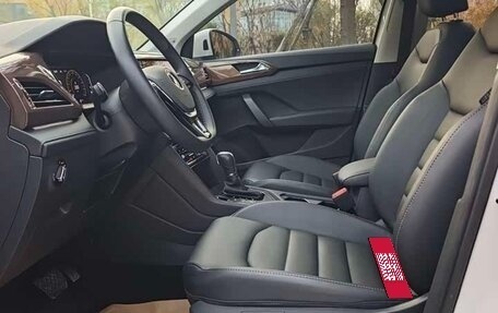 Volkswagen Tharu, 2022 год, 1 950 004 рублей, 10 фотография