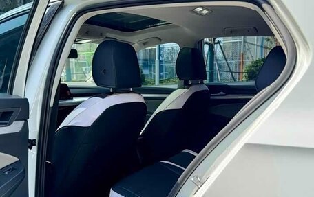 Volkswagen Golf VIII, 2022 год, 1 650 004 рублей, 13 фотография