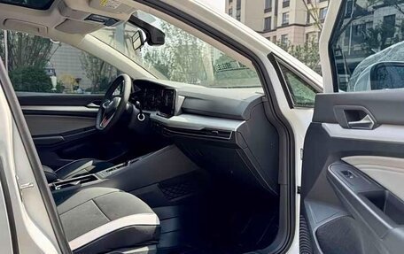 Volkswagen Golf VIII, 2022 год, 1 650 004 рублей, 9 фотография