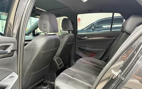 Volkswagen Golf VIII, 2022 год, 2 050 004 рублей, 16 фотография