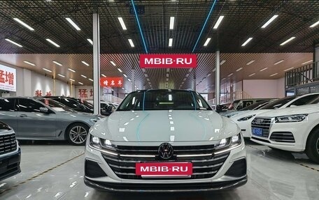 Volkswagen Passat CC, 2024 год, 4 780 000 рублей, 2 фотография