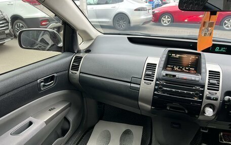 Toyota Prius, 2008 год, 779 000 рублей, 14 фотография