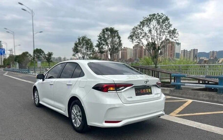 Toyota Corolla, 2022 год, 1 290 000 рублей, 6 фотография