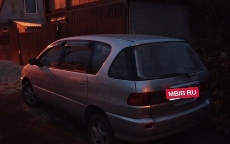 Toyota Ipsum II, 1997 год, 370 000 рублей, 2 фотография