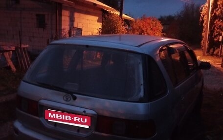 Toyota Ipsum II, 1997 год, 370 000 рублей, 4 фотография