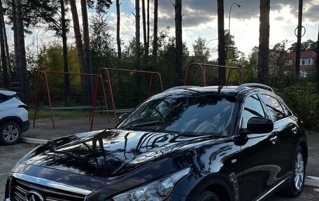 Infiniti FX II, 2012 год, 2 350 000 рублей, 3 фотография