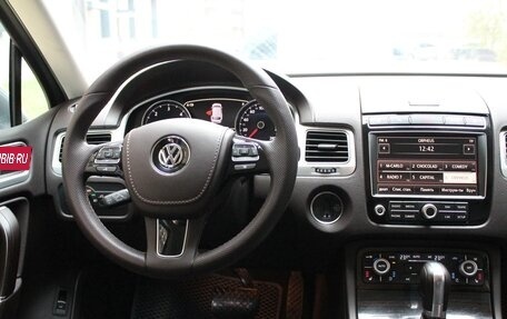 Volkswagen Touareg III, 2016 год, 3 075 000 рублей, 4 фотография