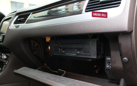 Volkswagen Touareg III, 2016 год, 3 075 000 рублей, 28 фотография