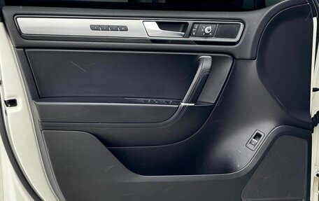 Volkswagen Touareg III, 2017 год, 3 699 000 рублей, 17 фотография