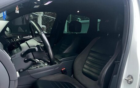 Volkswagen Touareg III, 2017 год, 3 699 000 рублей, 21 фотография